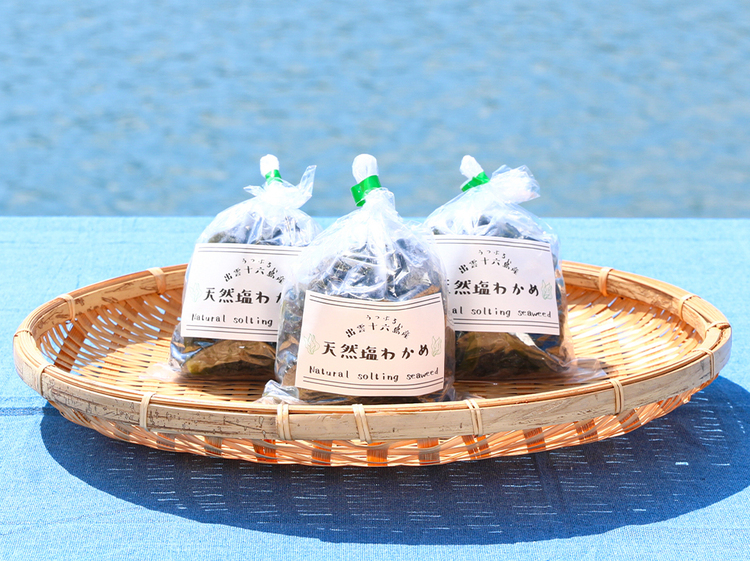 十六島産天然塩わかめ　１２０ｇの商品写真